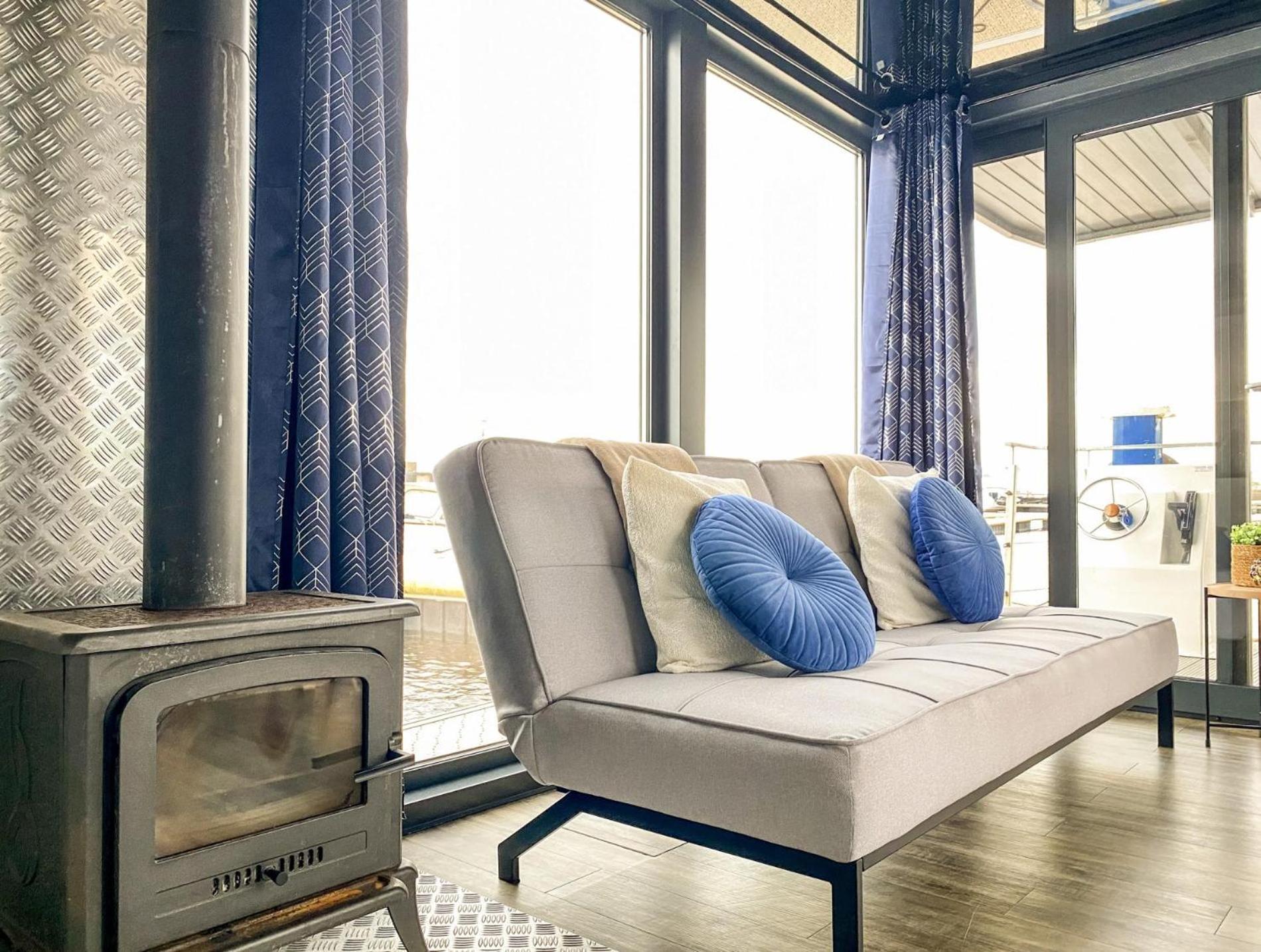 Houseboat Blue Sneekermeer Offingawier 外观 照片